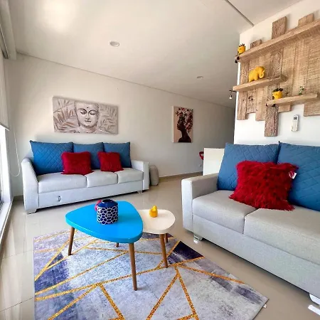 Hermoso Apartamento Piso 17 En Con Cercania Al Mar Y Centro Historico Apartment *